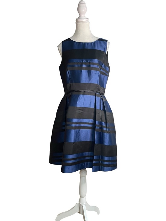 Southern Tide Dresses & Skirts - Southern Tide Fit and Flare Stripe Satin Dress Blue Black